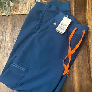 Figs Deep Reef joggers medium tall NWT